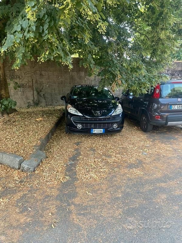 Usata Peugeot 207 120 CV (88 kW) 2008 Nero Cabrio