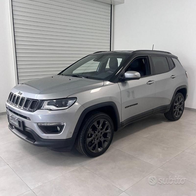 Usata Jeep Compass 140 CV (102 kW) 2020 Grigio SUV