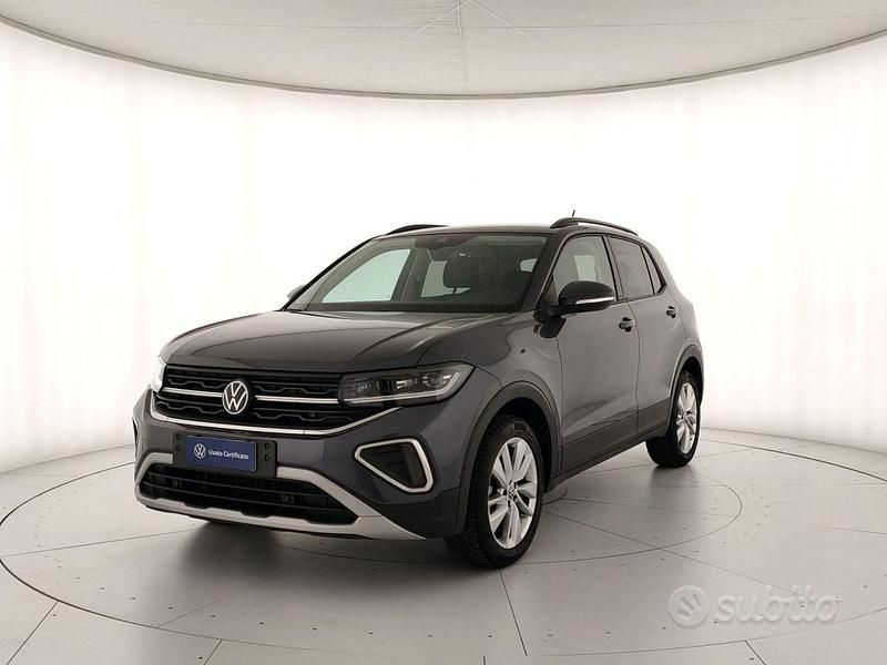 Usata VW T-Cross Life 116 CV (85 kW) 2025 Smoky grey metallizzato SUV