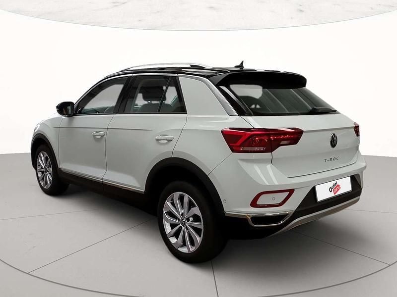 Usata VW T-Roc Style 150 CV (110 kW) 2022 Pure white nero SUV