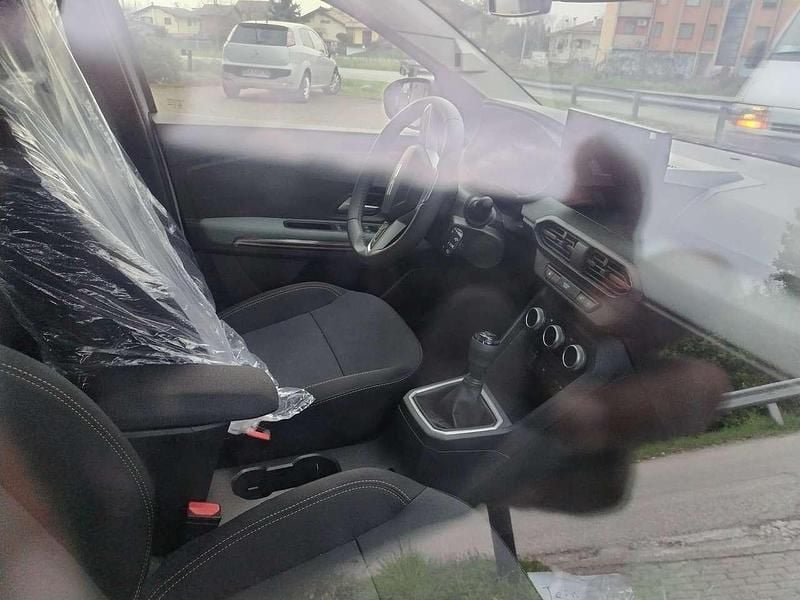 Nuova Dacia Sandero Expression 122 CV (89 kW) 2026 Bianco Berlina