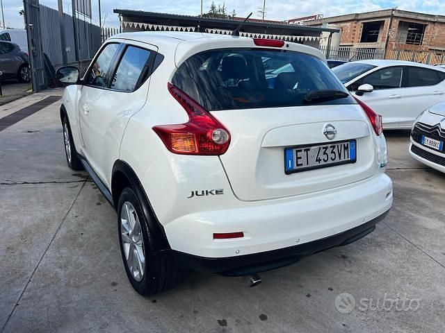 Usata Nissan Juke Tekna 110 CV (80 kW) 2014 Bianco SUV