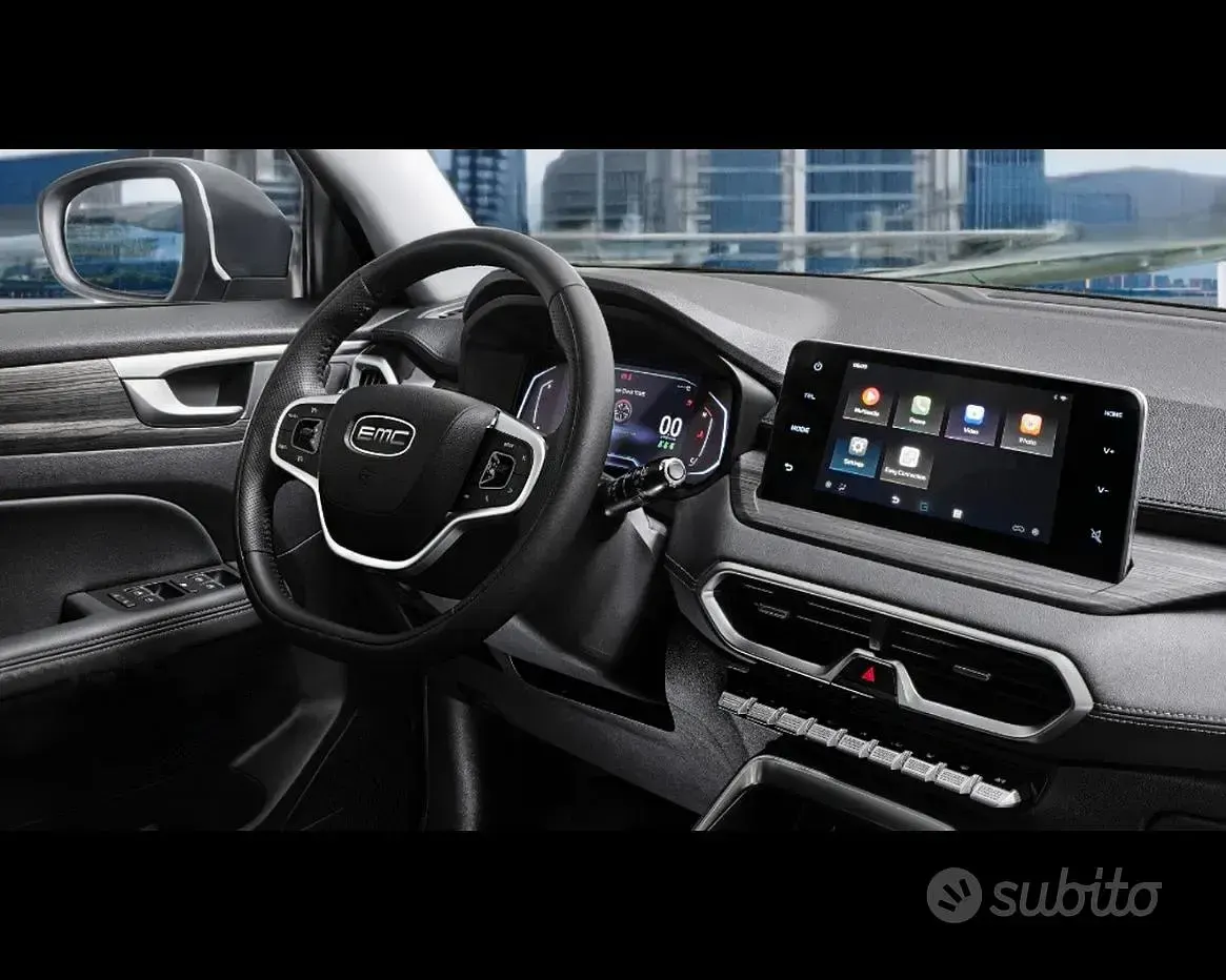 Usata EMC SEI 147 CV (108 kW) 2026 Rosso SUV