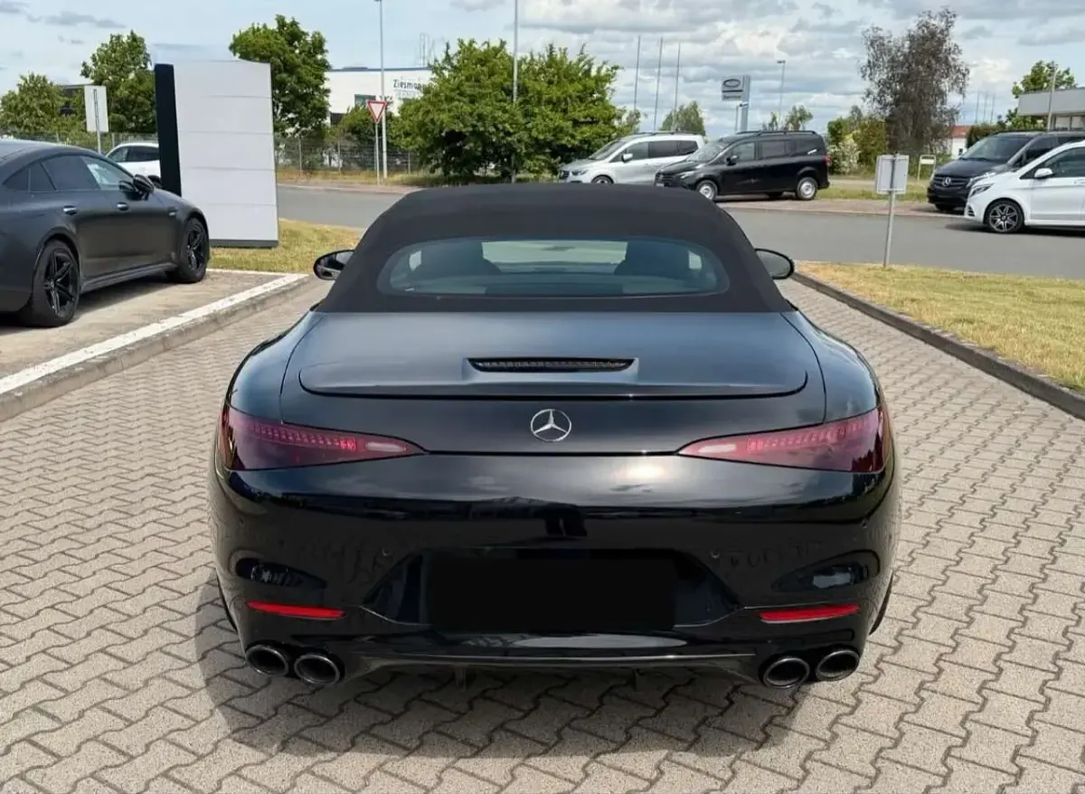 Usata Mercedes SL43 AMG Premium Plus 381 CV (280 kW) 2023 Nero metallizzato Cabrio