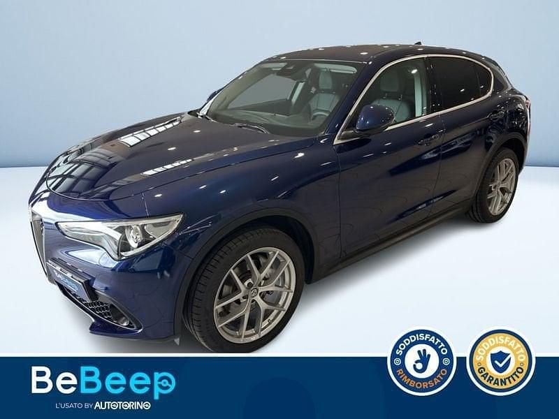 Blu metallizzato Usata 2017 Alfa Romeo Stelvio Executive SUV | 23.500 € (Buon prezzo) - Immagine 1/3