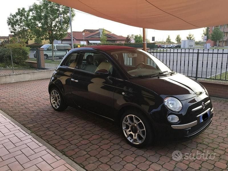 Usata Fiat 500 95 CV (69 kW) 2012 Nero Cabrio