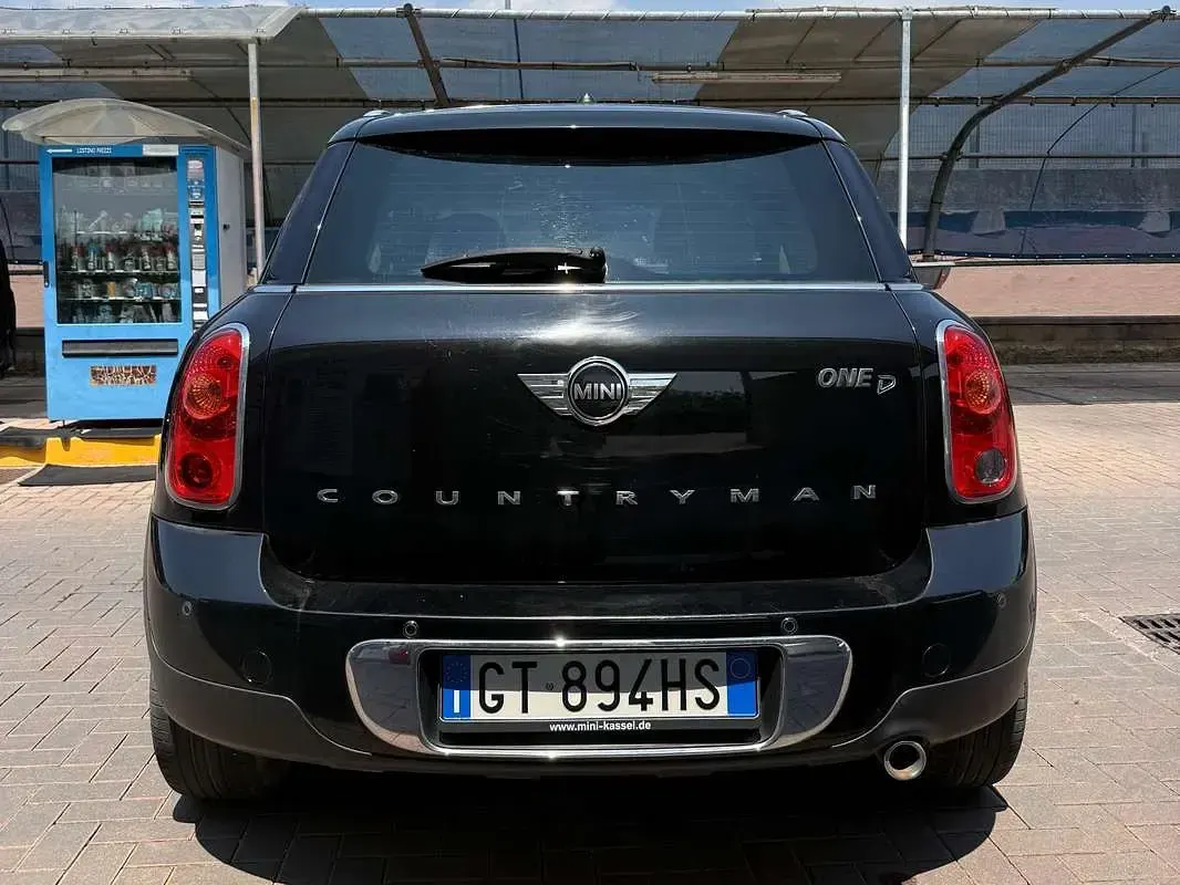 Usata Mini One D 90 CV (66 kW) 2014 Nero Utilitaria