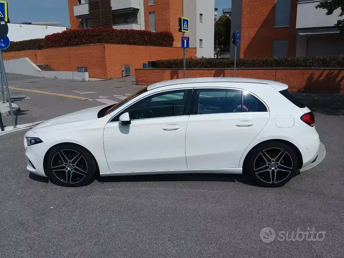 Usata Mercedes A220 190 CV (139 kW) 2020 Other Berlina