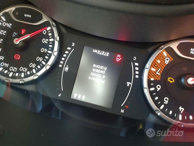 Usata Jeep Renegade 120 CV (88 kW) 2022 Rosso SUV