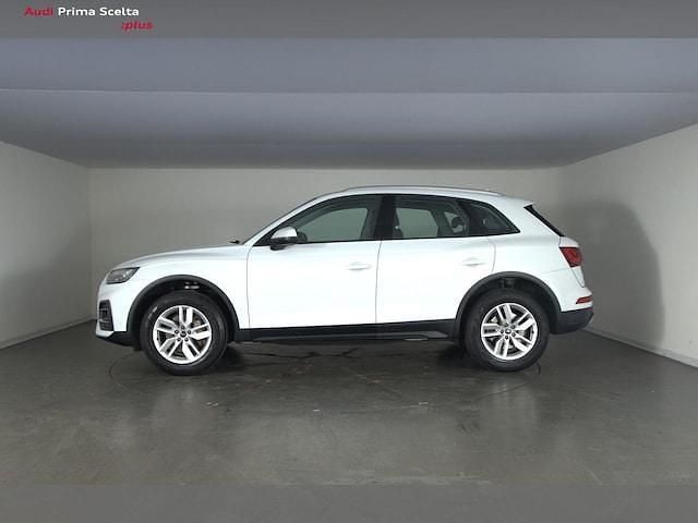 Usata Audi Q5 Business 204 CV (150 kW) 2021 Bianco ghiacciaio metallizzato SUV