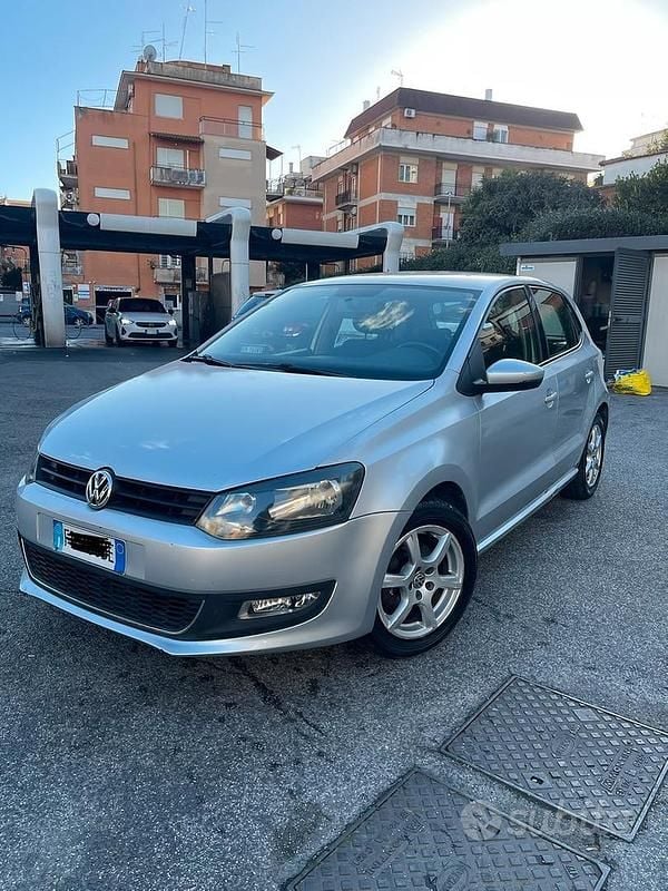 Usata VW Polo 69 CV (50 kW) 2015 Grigio Berlina