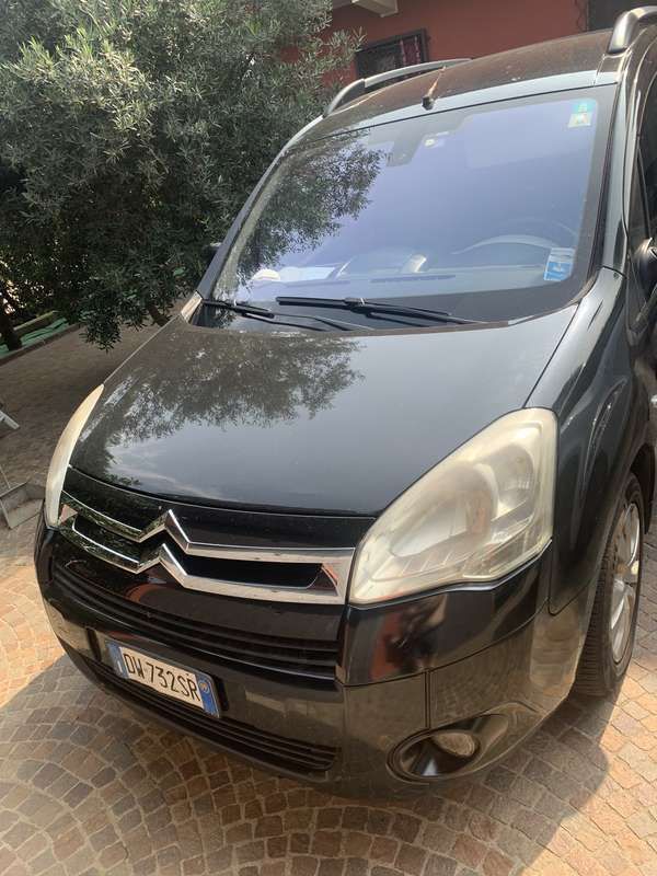 Usata 2009 Citroën Berlingo Monovolume | 3500 € (Buon prezzo) - Immagine 1/4