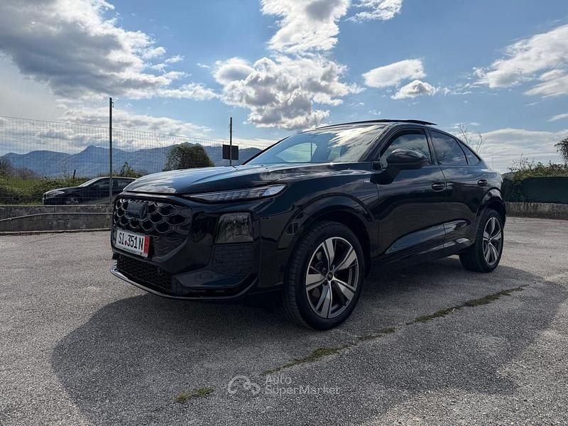 Nuova Audi Q3 S-Line 151 CV (111 kW) 2026 Nero SUV