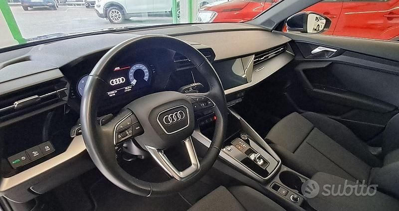 Usata Audi A3 S-Line 116 CV (85 kW) 2023 Blu Berlina