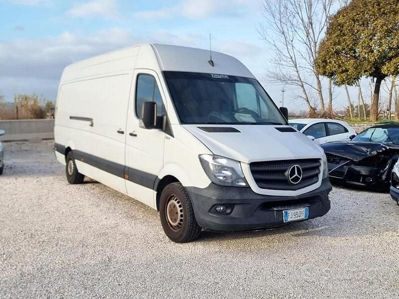 Bianco Usata 2017 Mercedes Sprinter Furgone | 5900 € (Cara) - Immagine 1/4