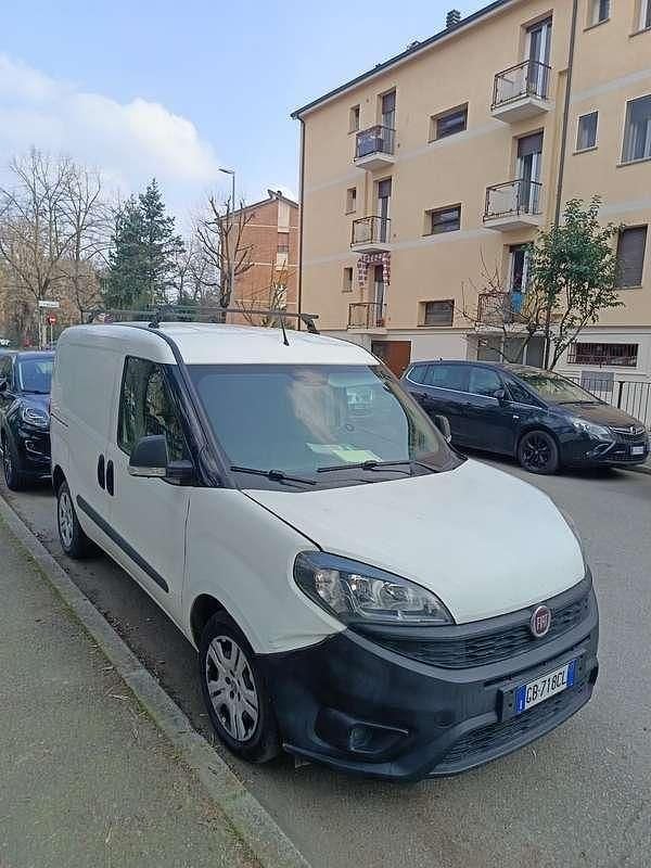 Usata Fiat Doblò Dynamic 101 CV (74 kW) 2004 Monovolume