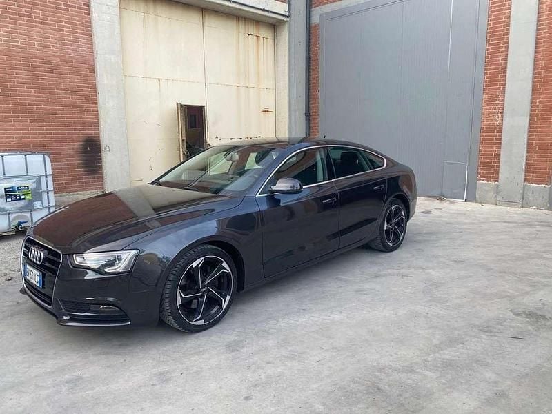 Usata Audi A5 Sportback Ambiente 177 CV (130 kW) 2014 Utilitaria