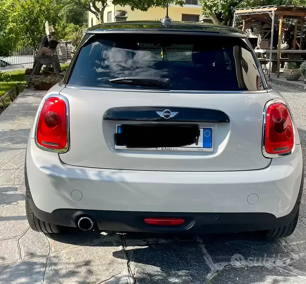 Usata Mini Cooper Hype 116 CV (85 kW) 2017 Utilitaria