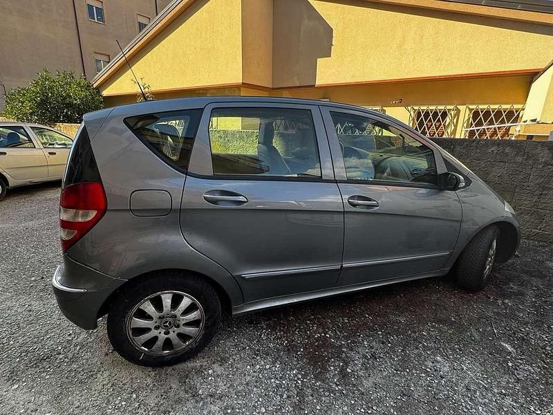 Usata Mercedes A180 Elegance 109 CV (80 kW) 2005 Monovolume