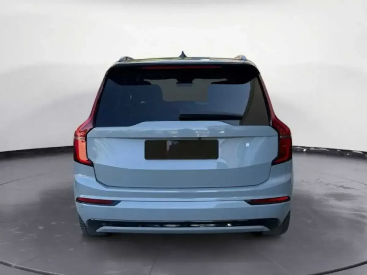 Usata Volvo XC90 335 CV (246 kW) 2025 Grigio SUV