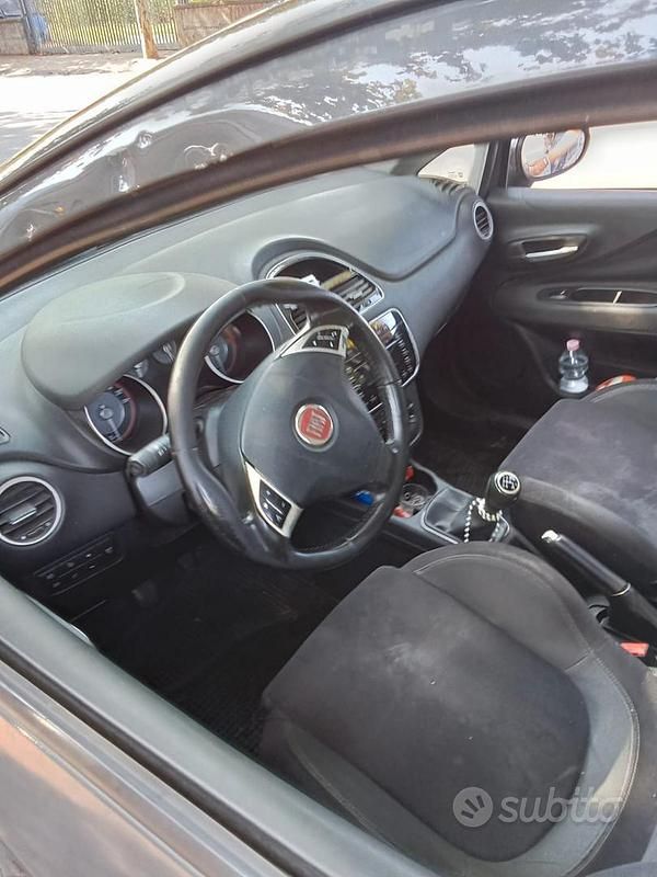 Usata Fiat Punto Evo 75 CV (55 kW) 2015 Grigio Utilitaria