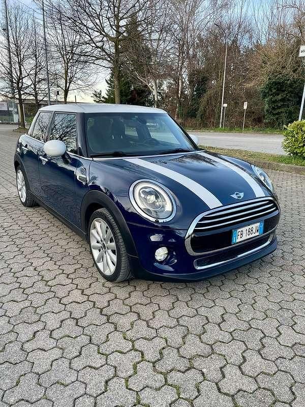 Usata Mini Cooper D Chili 116 CV (85 kW) 2016 Utilitaria