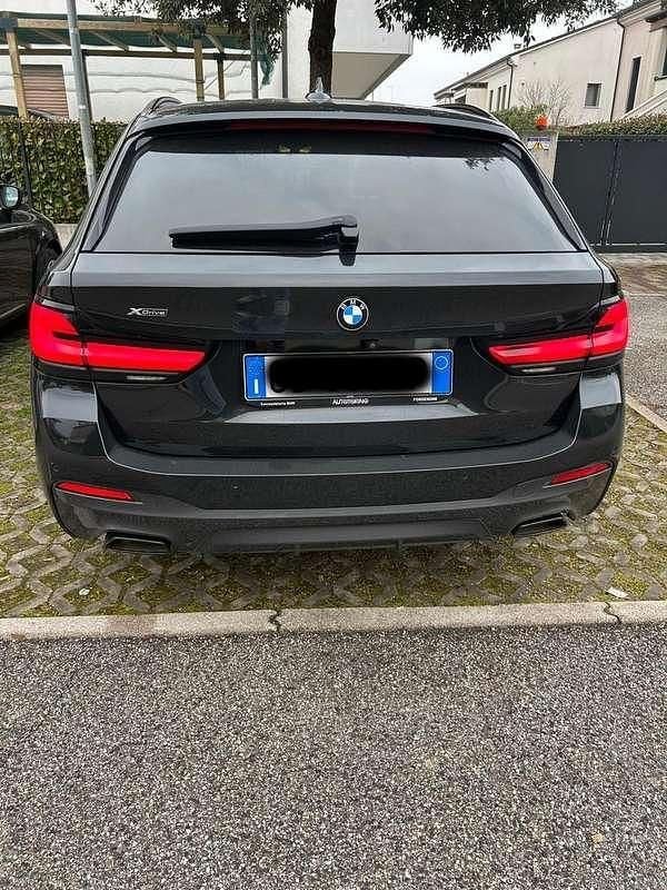 Usata BMW 520 M Sport 190 CV (139 kW) 2021 Nero Station wagon