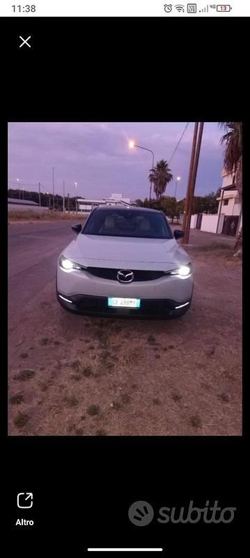Usata Mazda MX30 Exclusive 80 kW (110 CV) 2021 Bianco SUV