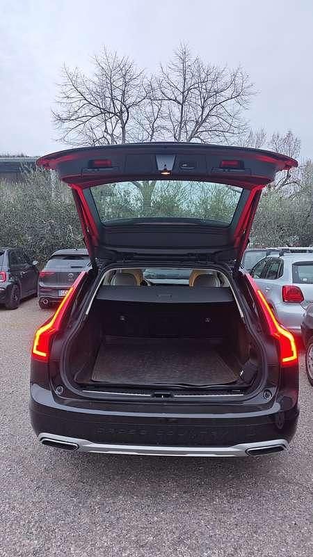 Usata Volvo V90 CC 190 CV (139 kW) 2017 Station wagon
