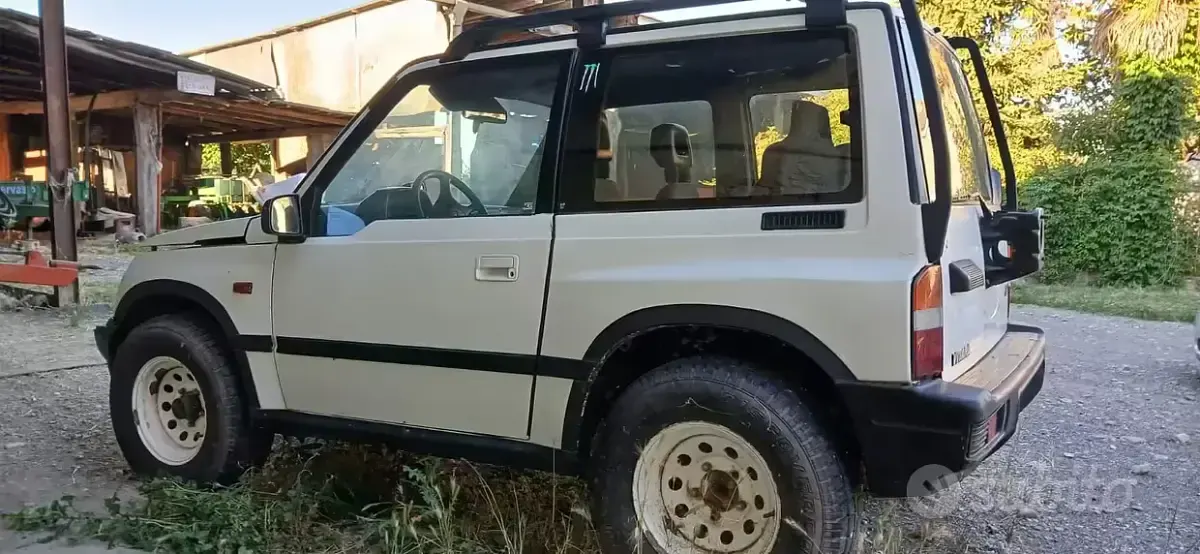 Usata Suzuki Vitara 75 CV (55 kW) 1991 Bianco SUV