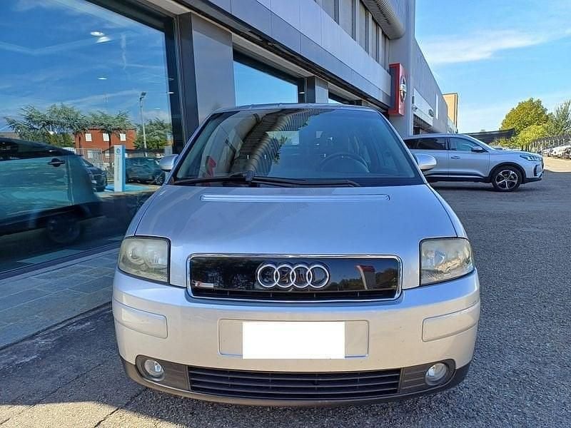 Usata Audi A2 75 CV (55 kW) 2001 Argento Utilitaria