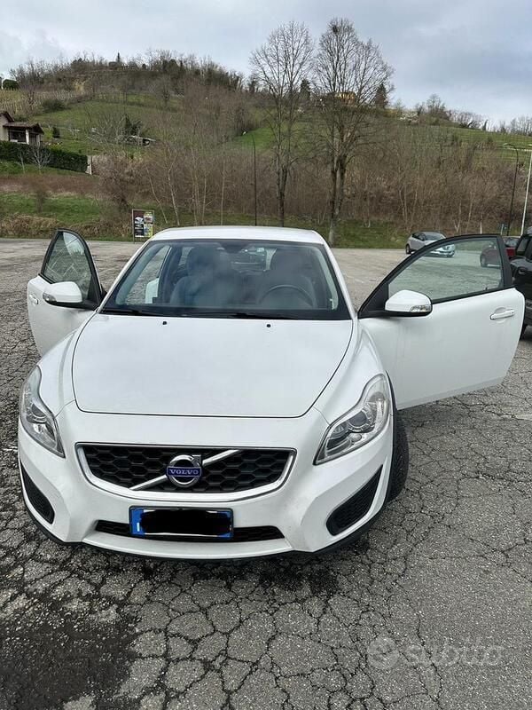 Usata Volvo C30 115 CV (84 kW) 2010 Utilitaria