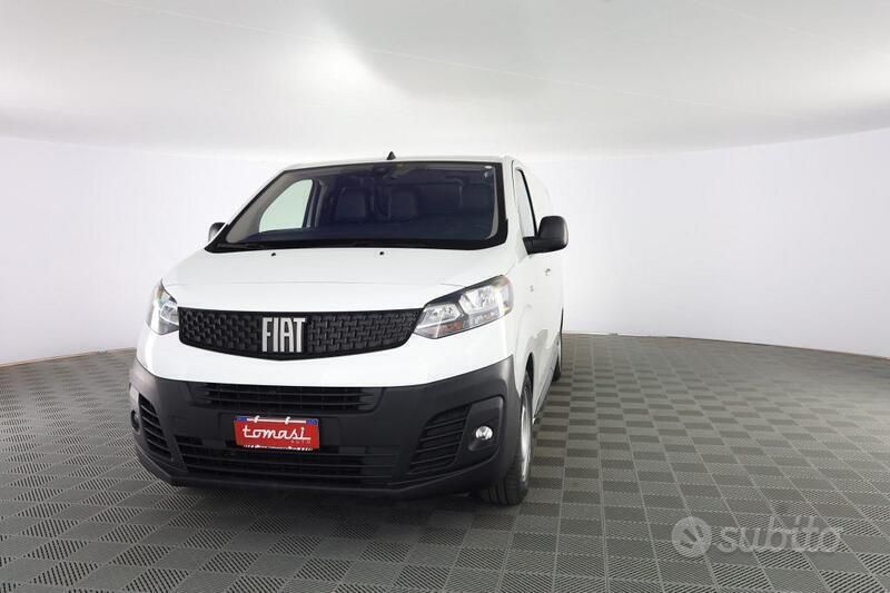 Bianco gelato Usata 2022 Fiat Scudo Lounge Furgone | 22.400 € (Cara) - Immagine 1/4