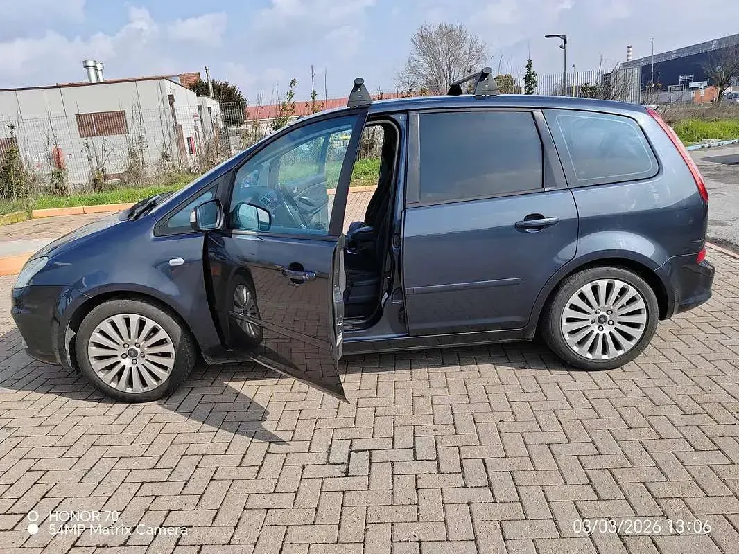 Usata Ford C-MAX Titanium 109 CV (80 kW) 2009 Monovolume