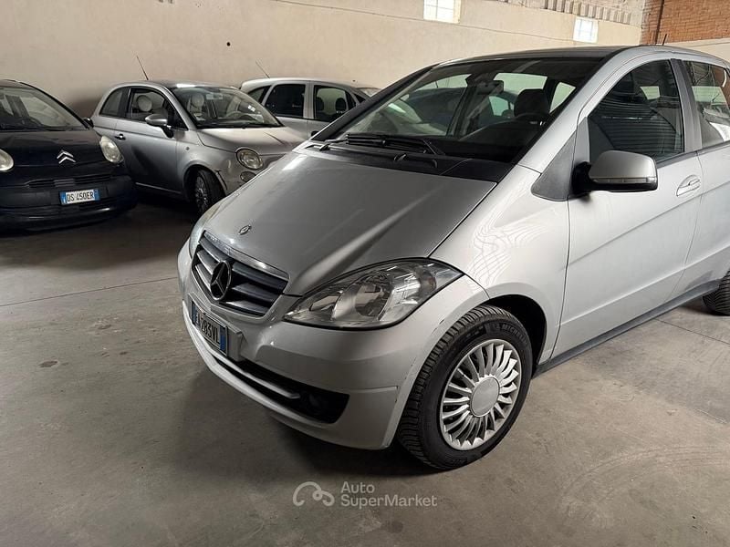 Usata Mercedes A180 109 CV (80 kW) 2011 Monovolume