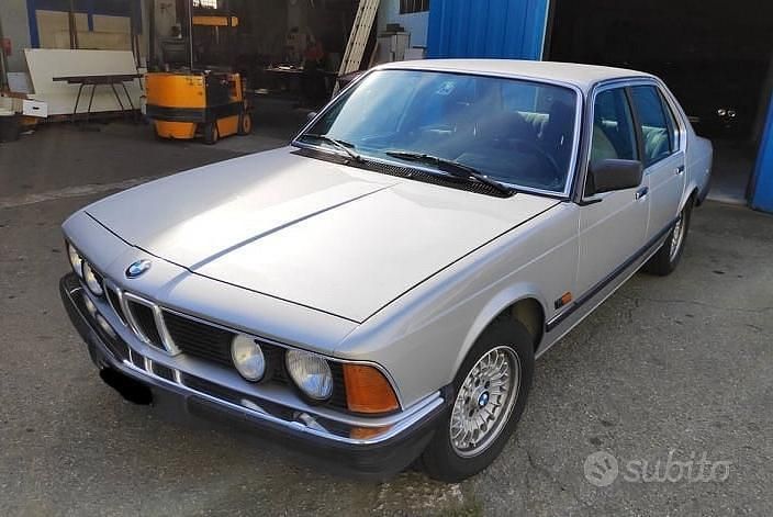Begagnad BMW 728 184 HK (135 kW) 1983 Grå Sedan