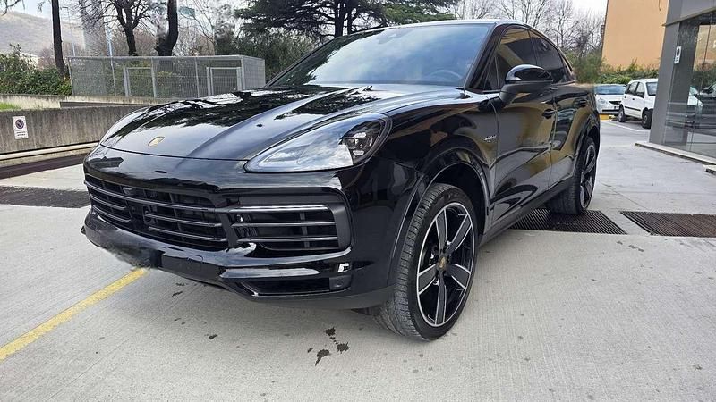 Usata Porsche Cayenne 340 CV (250 kW) 2023 Nero SUV