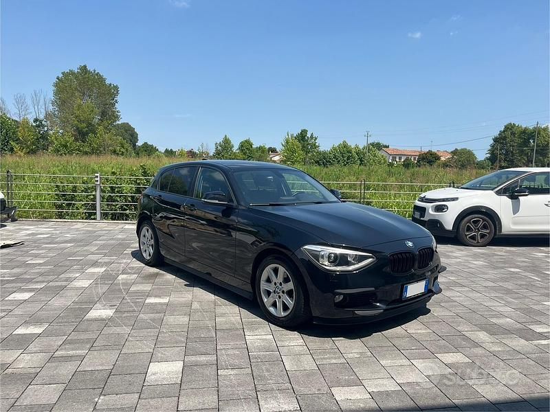 Nero Usata 2012 BMW 114 Due volumi | 8500 € (Buon prezzo) - Immagine 1/4
