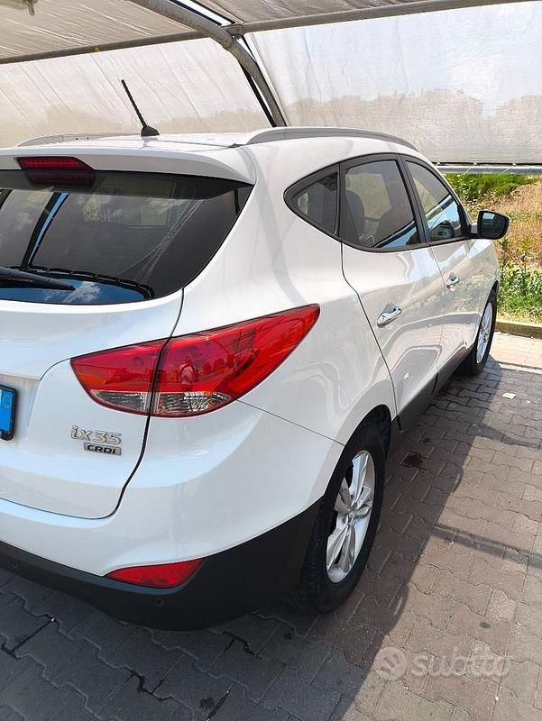Usata Hyundai ix35 115 CV (84 kW) 2013 Bianco SUV