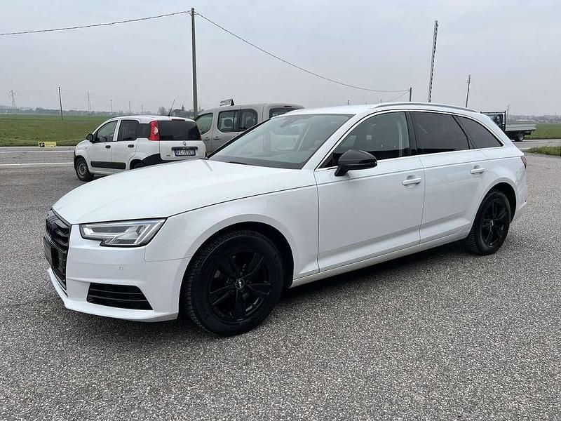 Usata Audi A4 Business 122 CV (89 kW) 2019 Bianco Station wagon