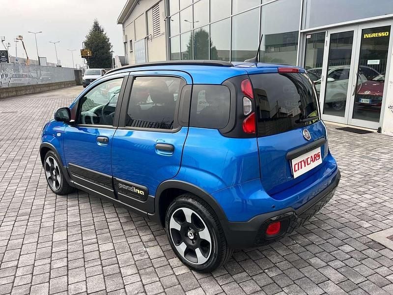 Usata Fiat Panda Cross Cross 69 CV (50 kW) 2025 Blu misano Utilitaria