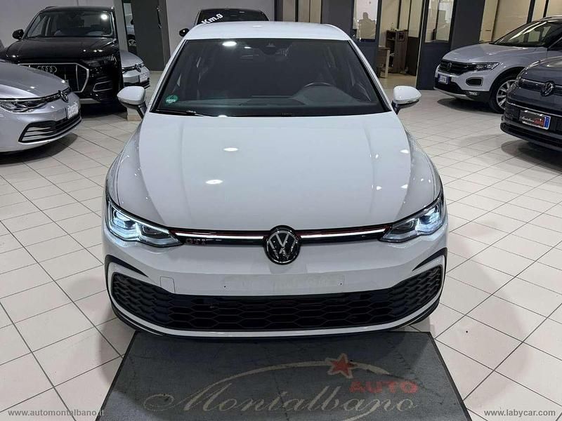 Usata VW Golf VIII GTI 265 CV (194 kW) 2025 Bianco Berlina