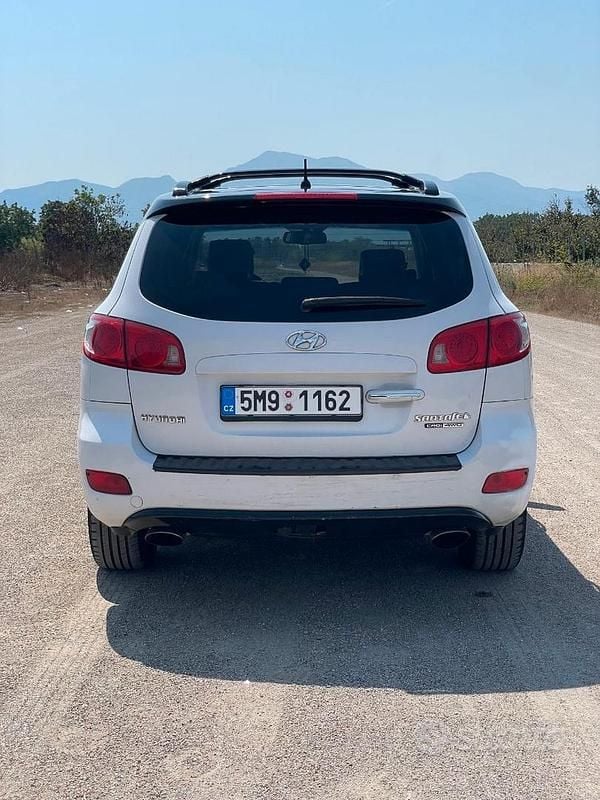 Usata Hyundai Santa Fe 155 CV (114 kW) 2007 Bianco SUV