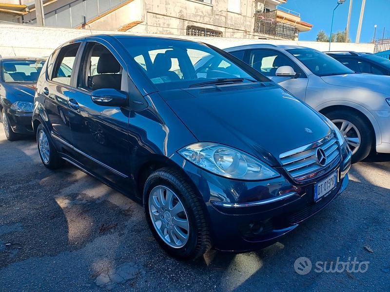 Usata Mercedes A150 Elegance 95 CV (69 kW) 2008 Blu Berlina