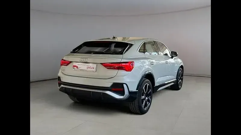 Usata Audi Q3 Sportback S-Line 245 CV (180 kW) 2024 Argento SUV