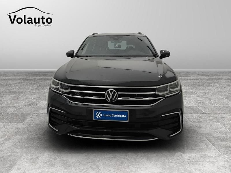 Usata VW Tiguan R-line 150 CV (110 kW) 2023 Grigio SUV