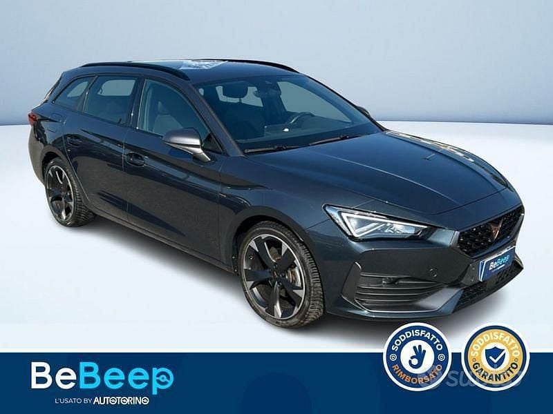 Usata Cupra Leon 150 CV (110 kW) 2024 Grigio metallizzato Station wagon