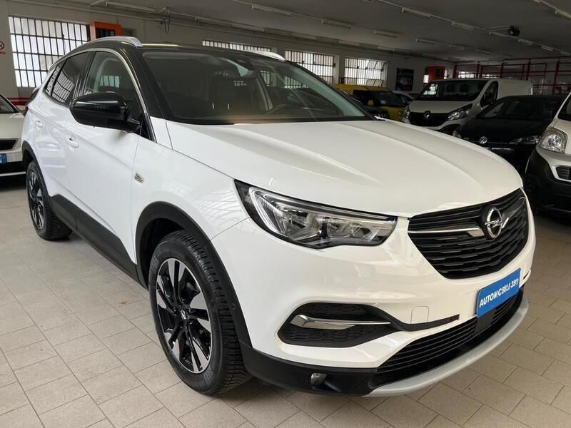 Usata Opel Grandland X Innovation 131 CV (96 kW) 2019 Marrone SUV