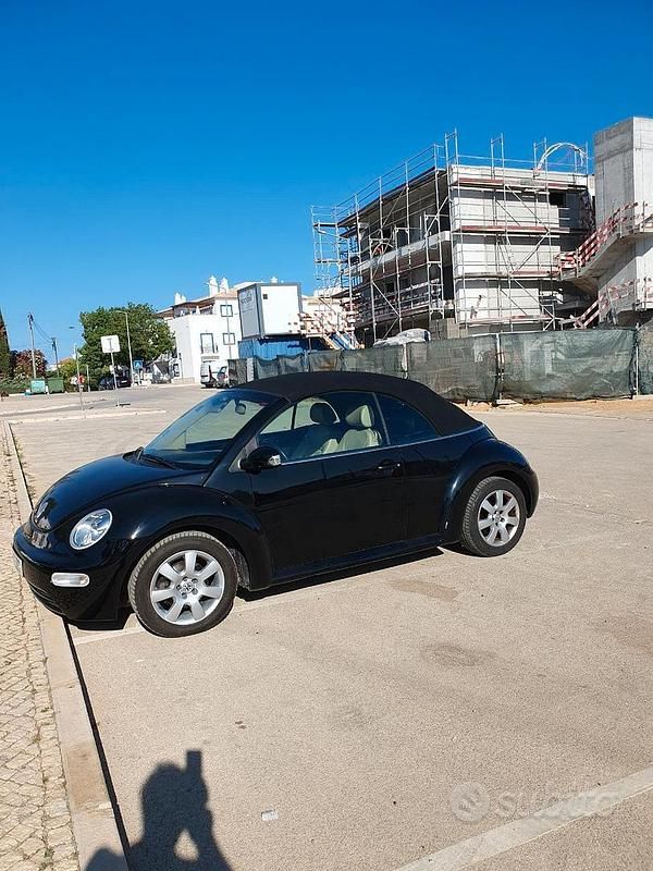 Usata VW New Beetle 75 CV (55 kW) 2005 Nero Utilitaria
