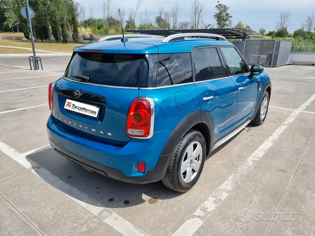 Usata Mini One Countryman Hype 102 CV (75 kW) 2018 Bluazzurro SUV